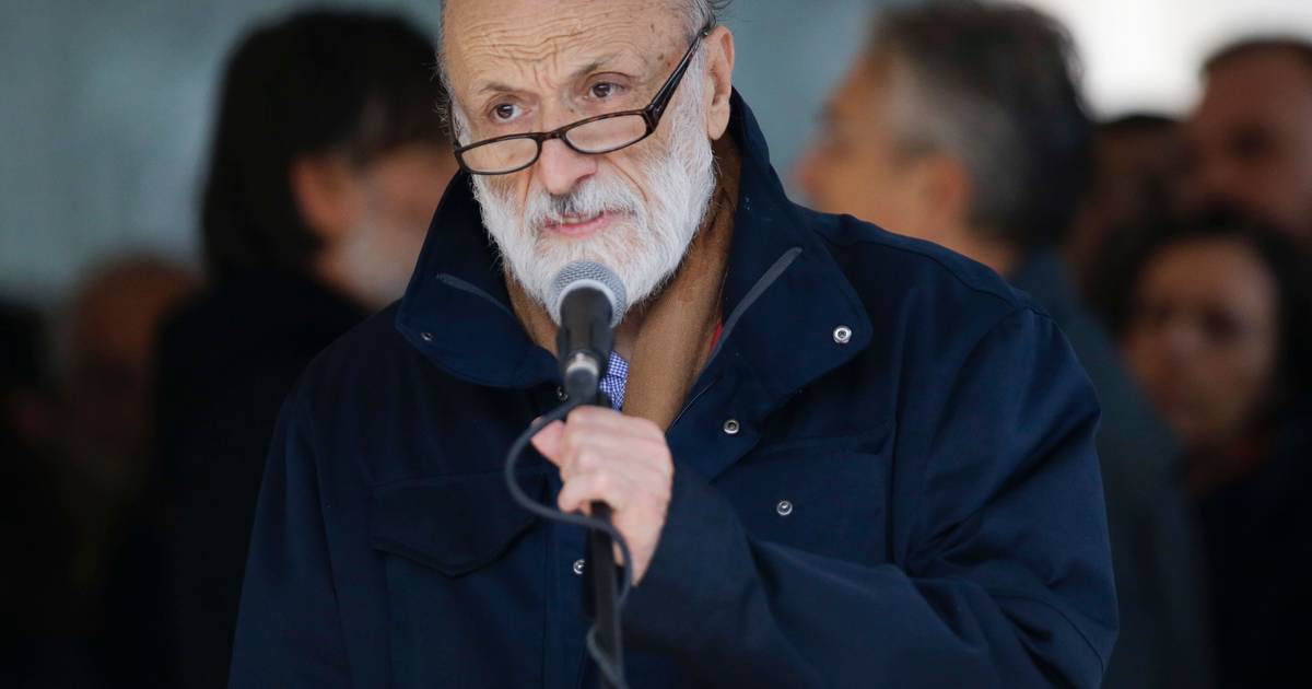 Morreu Carlo Petrini, fundador do movimento Slow Food e defensor da produção sustentável