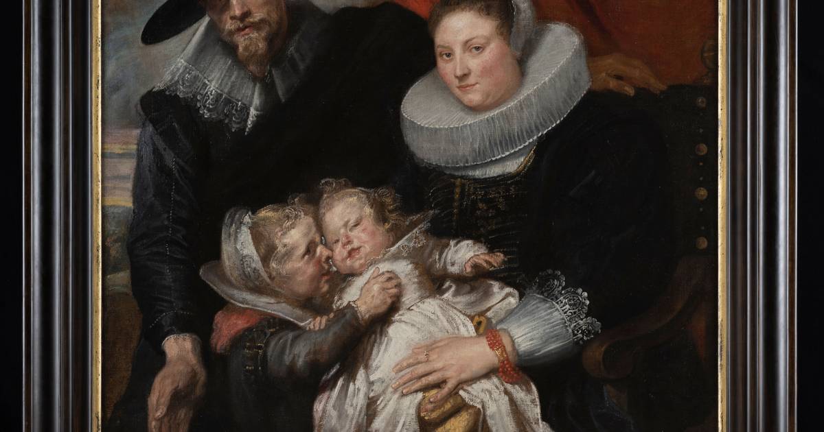 Pinturas de Mestres Antigos acessível em catálogo interativo aberto