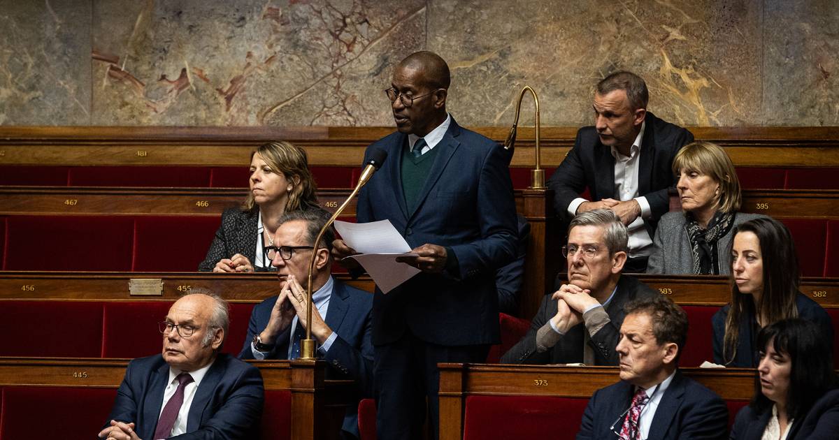 Lei esclavagista eliminada em França quase 180 anos depois da abolição da escravatura