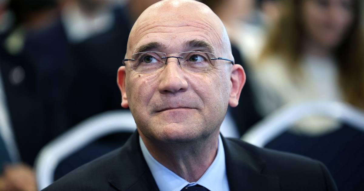 Sem responder ao desafio do PSD, Passos pede mobilização para travar “problema crónico” da produtividade