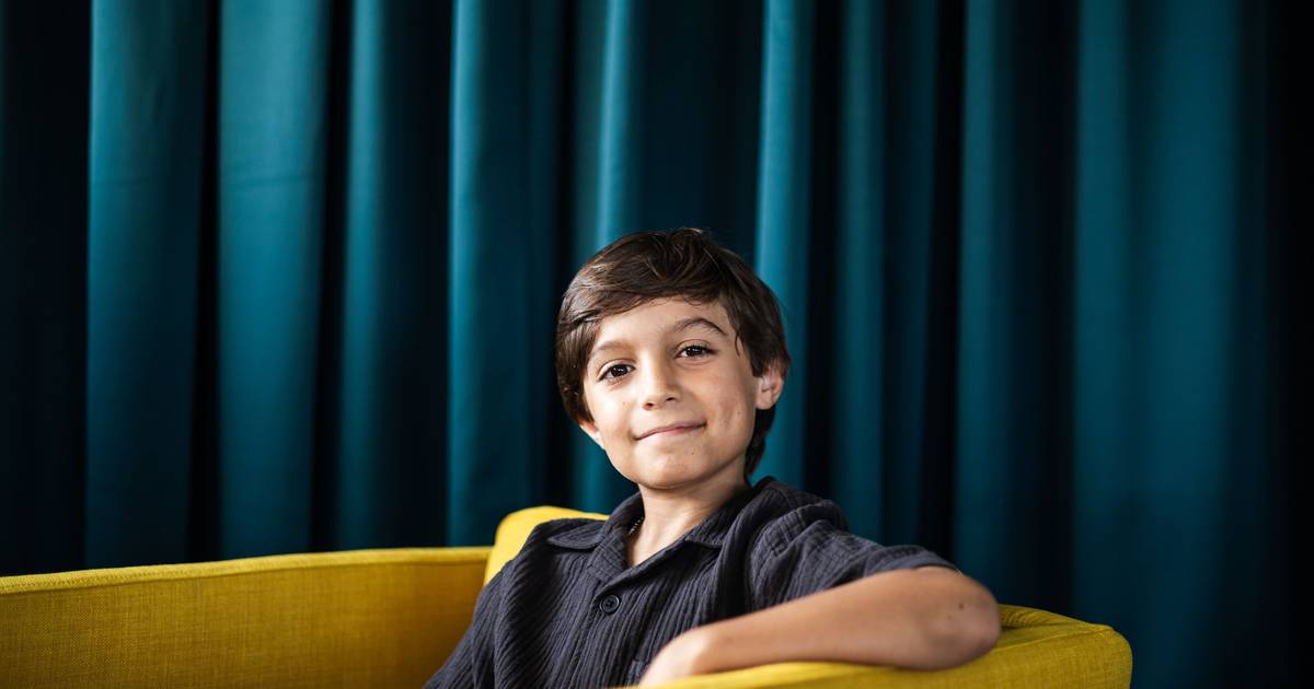 “Casas, lojas, comida e as coisas necessárias”: Rodrigo Costa, de 10 anos, explica como o Estado deve usar o dinheiro dos contribuintes