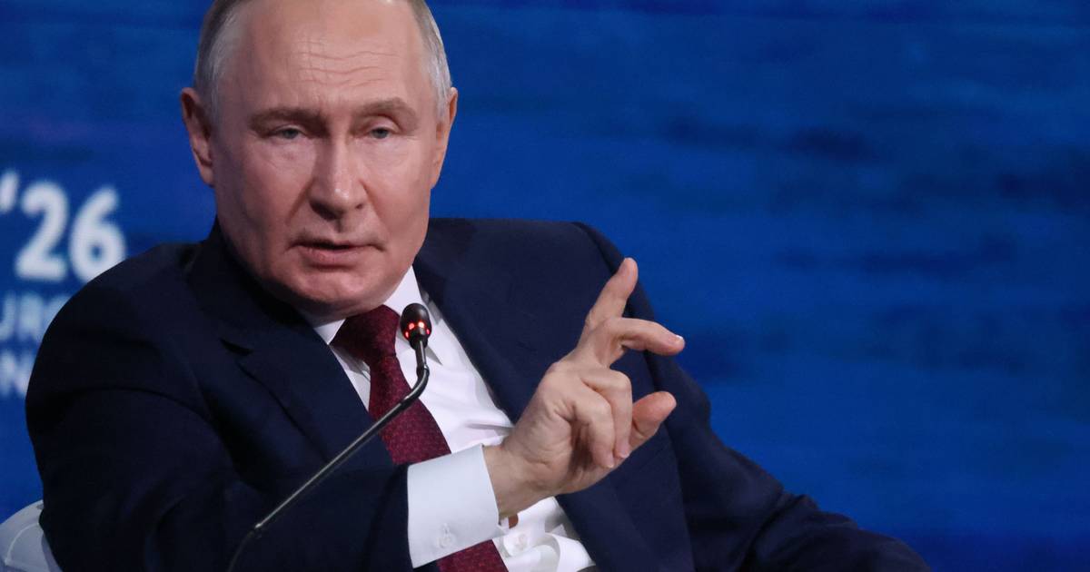 Putin rejeita encontro com Zelensky e questiona intenção de Kiev