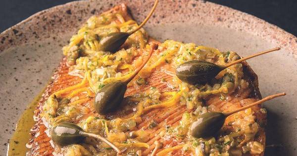 Receitas: Uma delícia chamada raia em manteiga e molho de ci