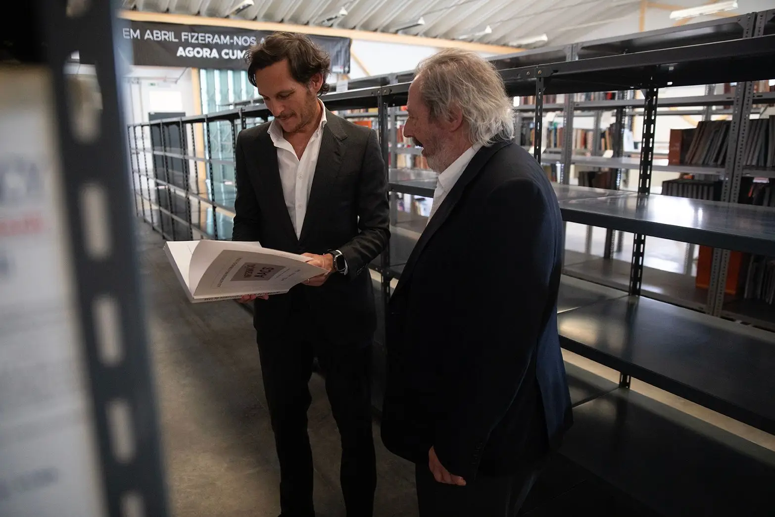 Inaugurada no Barreiro a Biblioteca de Comunicação Social Francisco Pinto Balsemão, com mais de mil livros doados pelo fundador do Expresso