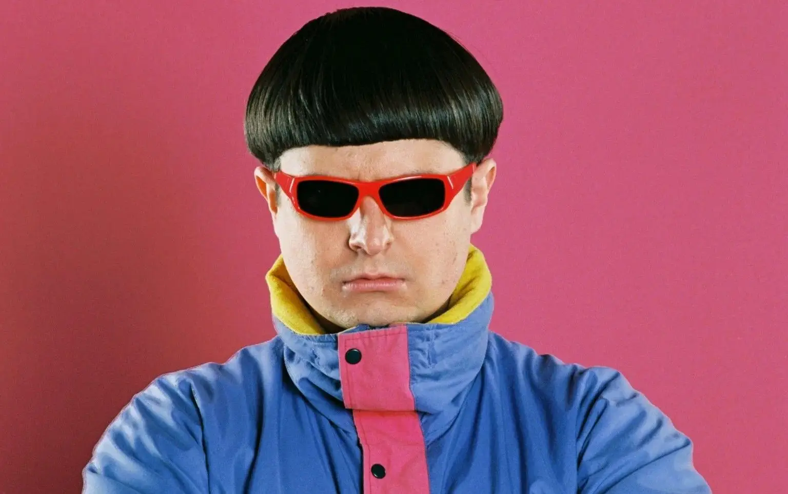 Cantor Oliver Tree morre em acidente aéreo no Brasil: tinha concerto em  Portugal em julho - Expresso