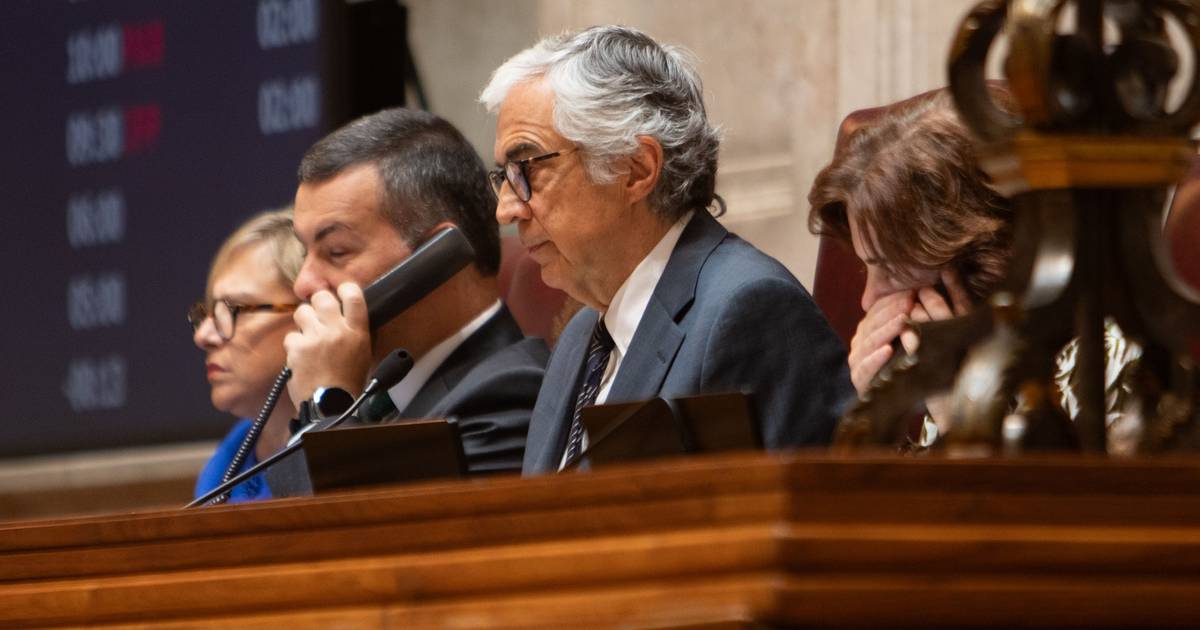 Presidente do Parlamento já respondeu a 497 requerimentos de cidadãos