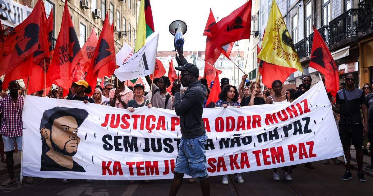 Caso Odair Moniz: l'agente della PSP che ha ucciso il cuoco nella Cova da Moura fa ricorso e chiede l'assoluzione