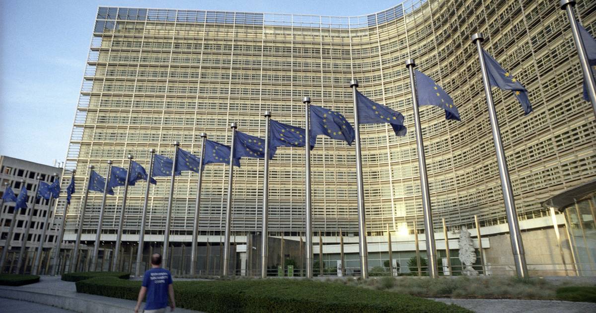UE recorre a plano B para evitar dar dinheiro a ganhar a Putin, mas 21º pacote de sanções continua por fechar