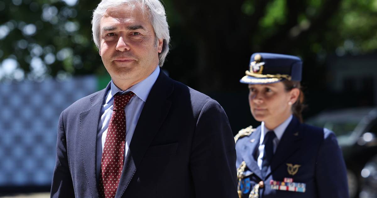 Nuno Melo não quer que os EUA fujam às responsabilidades pela contaminação da Base das Lajes