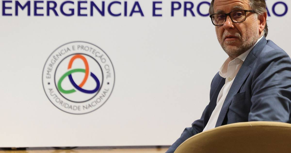 Governo admite prolongar estado de alerta