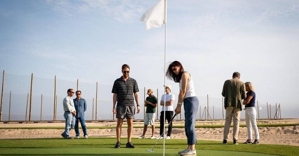 Nesta praia da Figueira da Foz já pode jogar golfe no meio do areal