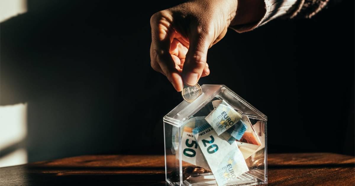 É vantajoso investir nos novos Certificados do Tesouro? Como compara com os certificados de aforro e depósitos a prazo?
