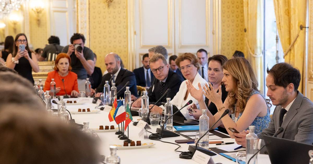 Interligações elétricas no topo da agenda política: seguem-se novas cimeiras bilaterais entre Portugal, Espanha e França "muito brevemente"