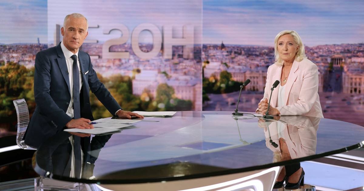 Marine Le Pen anuncia candidatura às presidenciais de 2027, apesar de ter sido condenada a um ano com pulseira eletrónica