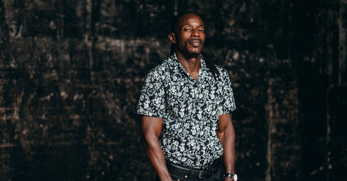 Carlos Kangoma: "As pessoas dos bairros são trabalhadoras, fazem os trabalhos de primeira necessidade. Se um dia todas fizessem greve, o país parava"