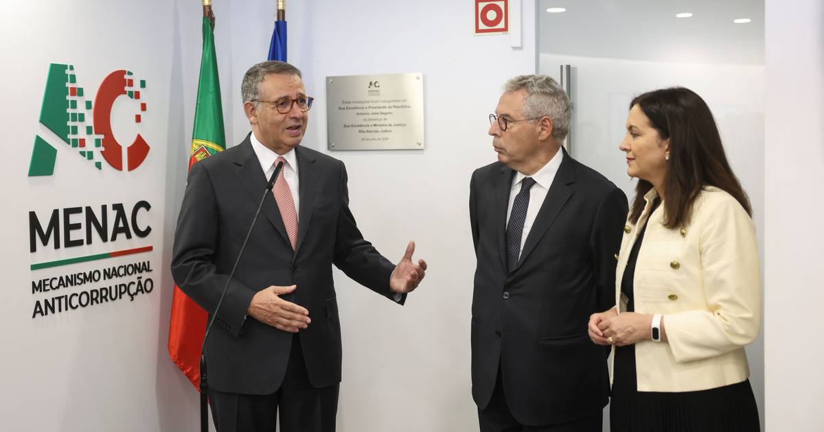 Seguro pressiona Governo a resolver caos nos exames nacionais: "Relação de confiança com o sistema de avaliação tem de se manter intacta"