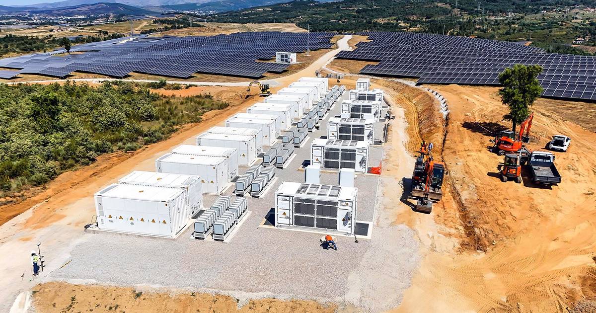 Empresa espanhola Dos Grados põe operação o maior parque de baterias em Portugal e prevê investir mais €150 milhões no país