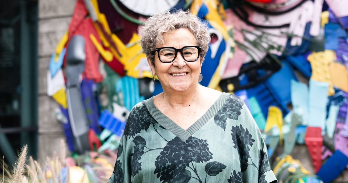 Cucha Carvalheiro: "Sou uma privilegiada a todos os níveis, mas na família nunca houve hábitos de novo rico. O que saísse fora dos parâmetros o meu pai dizia que era uma afronta à pobreza"