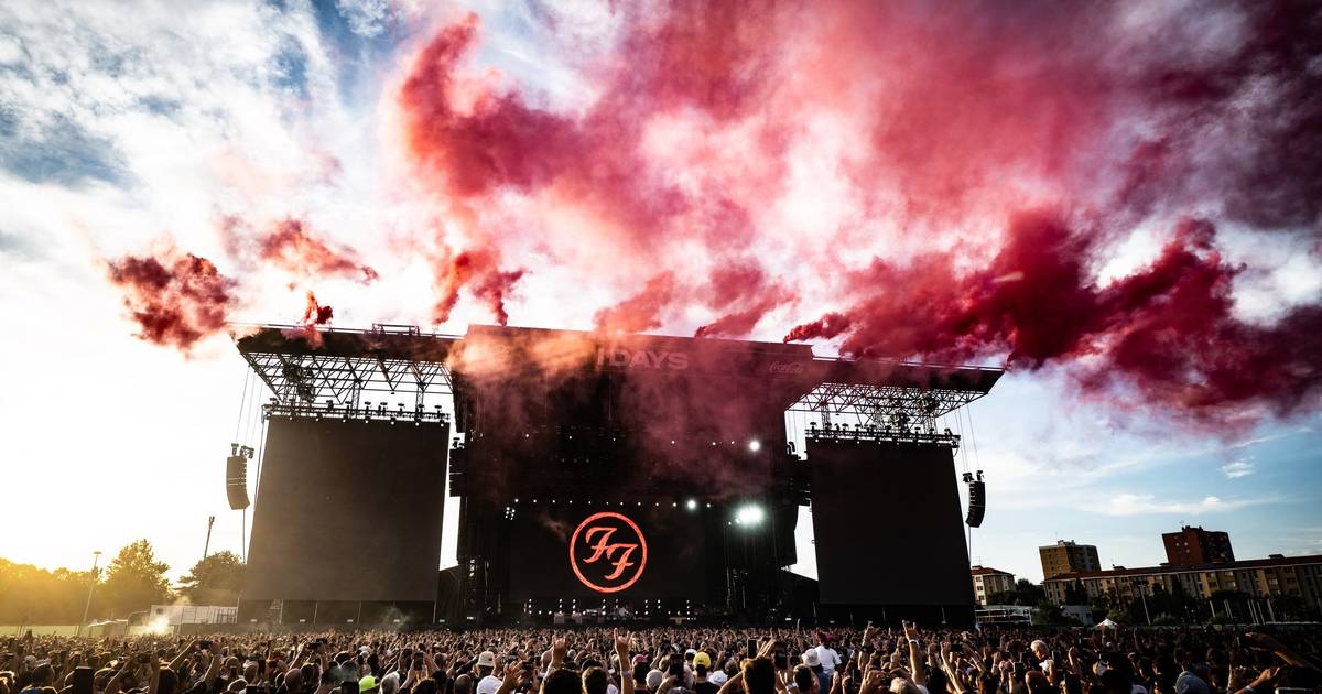 Duas horas e meia de "rock visceral": vai ser assim o concerto dos Foo Fighters no NOS Alive