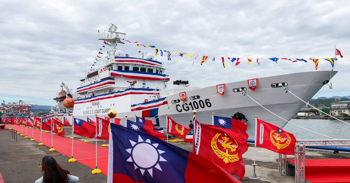 Um terço das importações da China passa à porta de Taiwan