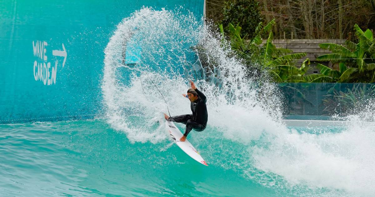 Quer ser o primeiro a surfar ondas artificiais em Óbidos? Saiba como aqui
