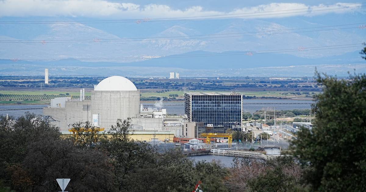 Central de Almaraz com luz verde até 2030