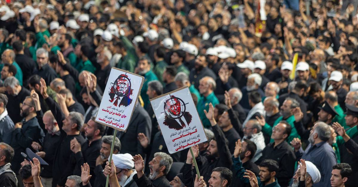 Bombardeamentos norte-americanos a pontes e portos iranianos gera caos no estreito de Ormuz
