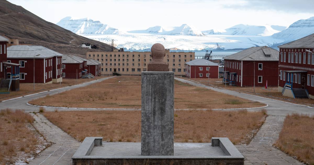 Rússia e China adotam "movimento dissimulado de apropriação territorial" no Ártico: "A Noruega tem soberania sobre Svalbard, ponto final"
