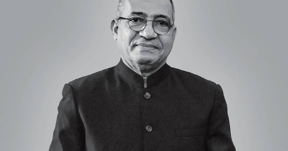 Quem é Carlos Vila Nova, que acaba de ser reeleito como presidente do segundo menor país africano