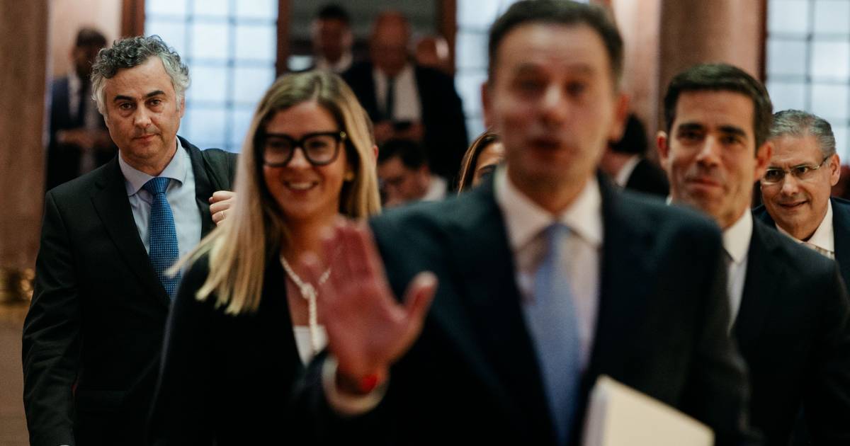 Sondagem: má nota para Fernando Alexandre, Governo "pouco" ou "nada" reformista