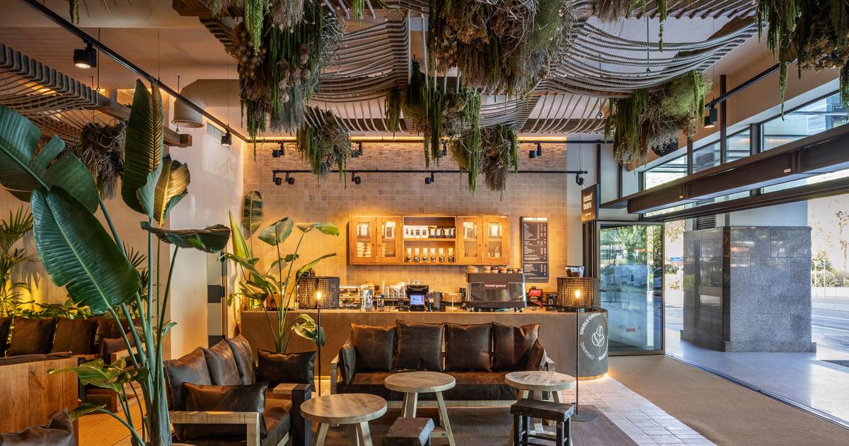 408 lugares! Será este o maior restaurante de comida saudável em Portugal?