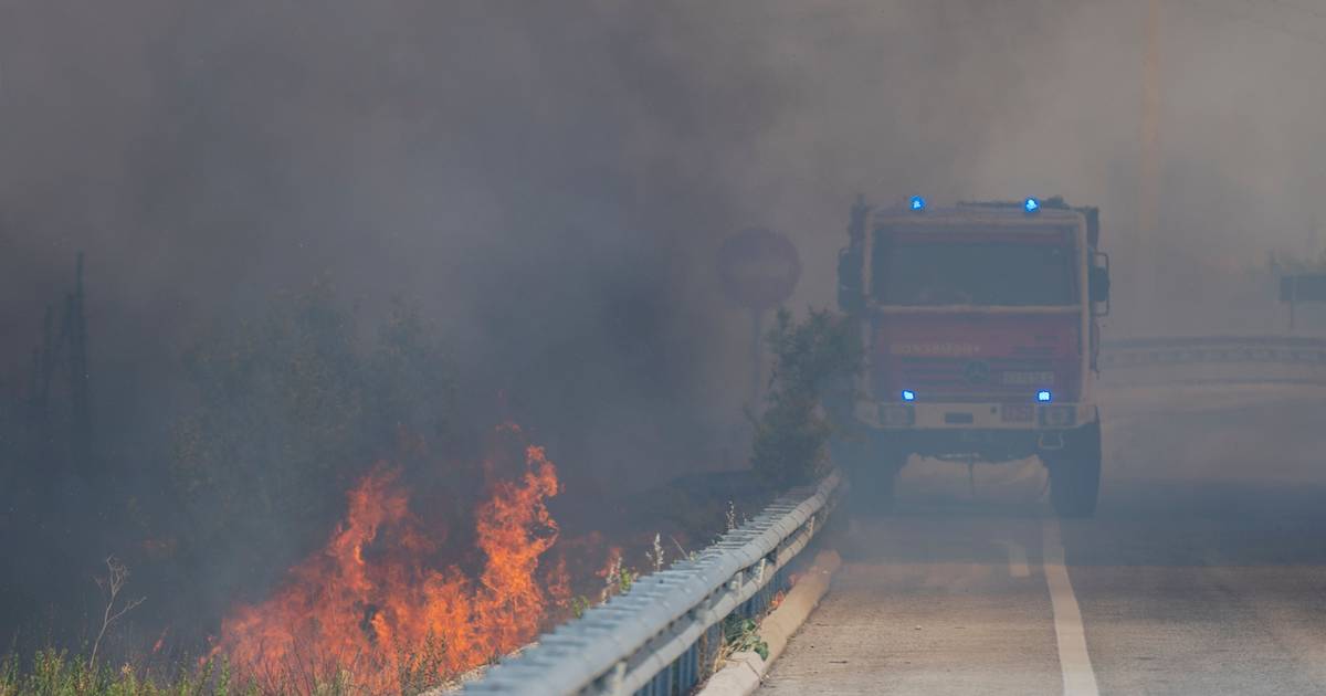 Incêndios estão "fora do controlo", admitem os Governos de Espanha e França
