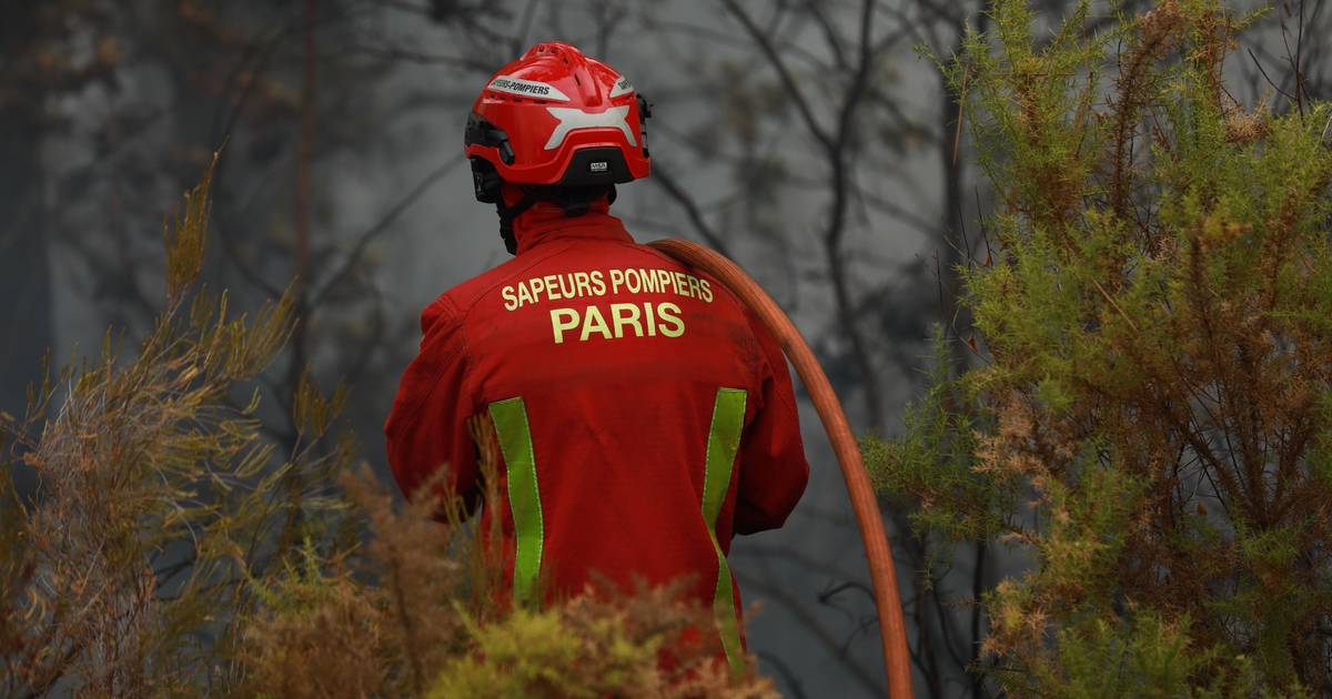 Incêndios em França: chamas a 15 quilómetros da cidade de Bordéus, há três mil portugueses nas áreas afetadas
