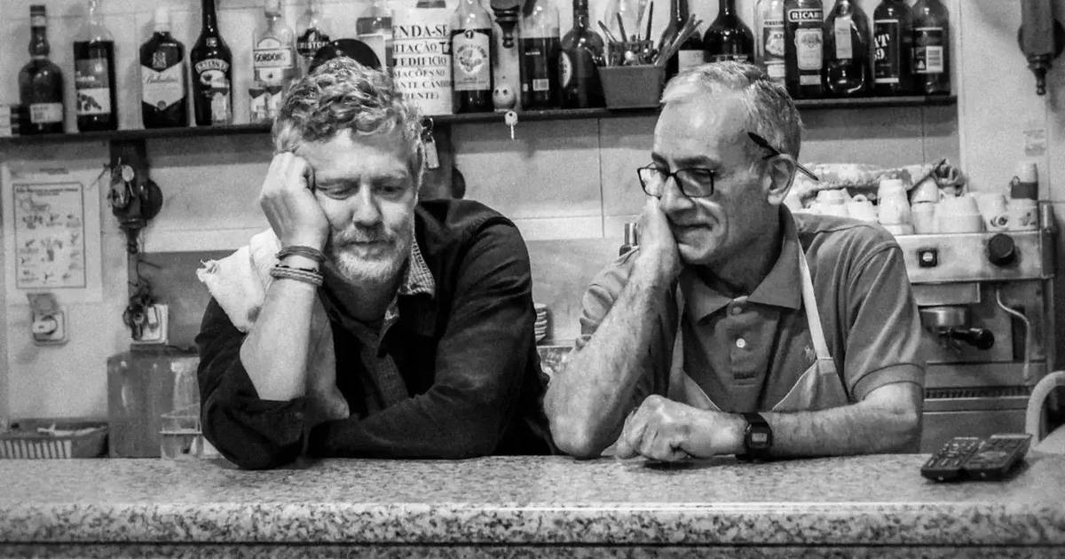 Quando Glen Hansard (1970-2026) foi a Chaves: "Quando chegou a altura de receber, disse: 'Guardem o dinheiro. Eu não preciso'"