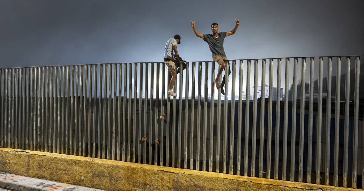 Embaixador de Israel na ONU usa crise migratória para acusar Espanha de querer dar "lições"
