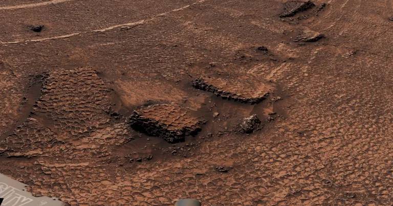 Rover Curiosity descobre vasto "mar" de formações em favo de mel em Marte