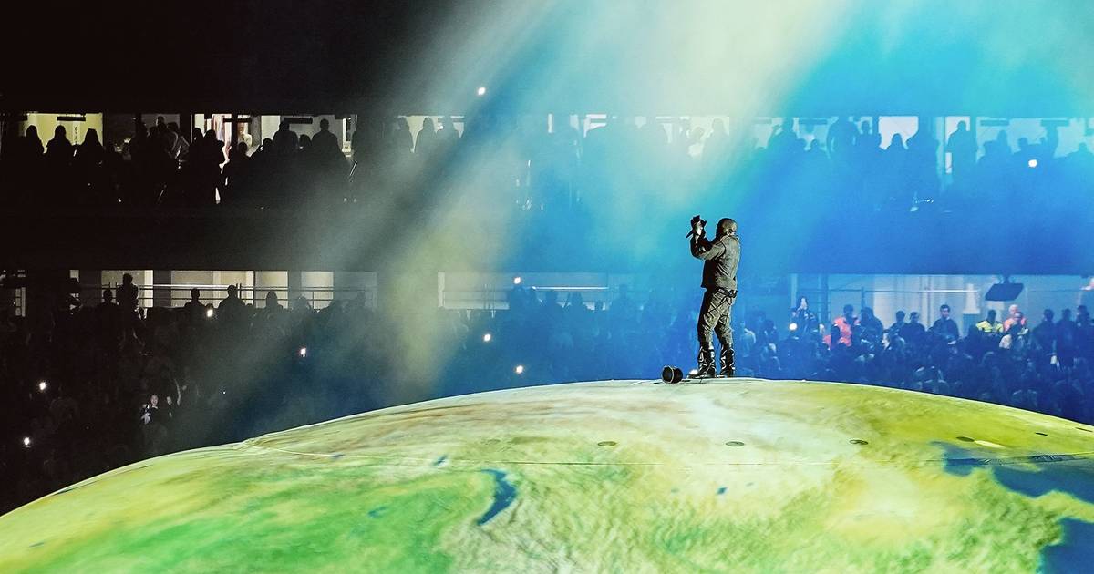 Que Kanye West vamos reencontrar no Estádio Algarve: pode o génio vencer o monstro?