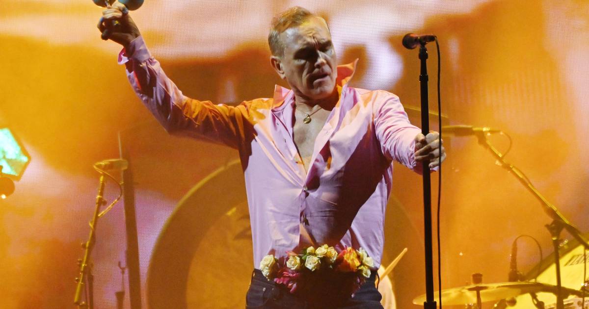 Morrissey cancela os próximos quatro concertos em cima da hora e pulveriza média de cancelamentos da carreira inteira