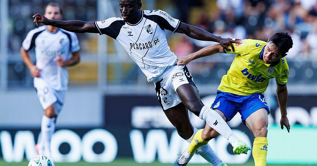 Portugal joga contra a corrente: 83% dos clubes entram em campo com casas de apostas na camisola