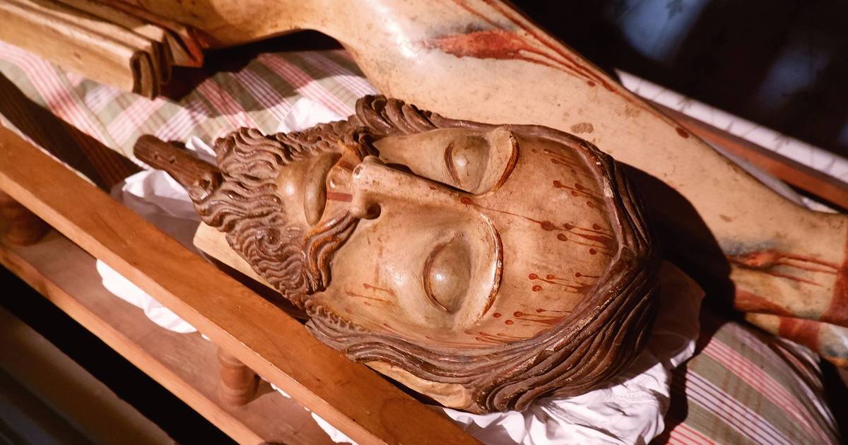 Em Linhares da Beira há um Cristo de duas cabeças: para que servia?