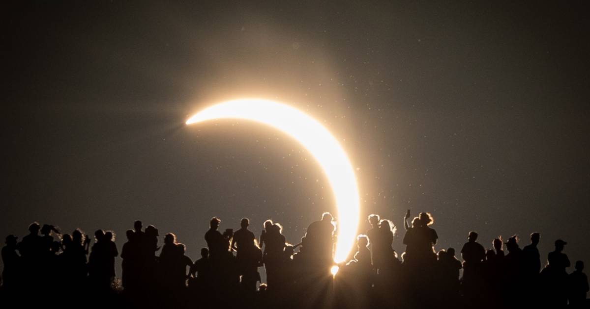 As canções mais ouvidas no Spotify durante o eclipse solar: de 'Total Eclipse of the Heart' a um tema dos Pink Floyd com mais de 50 anos