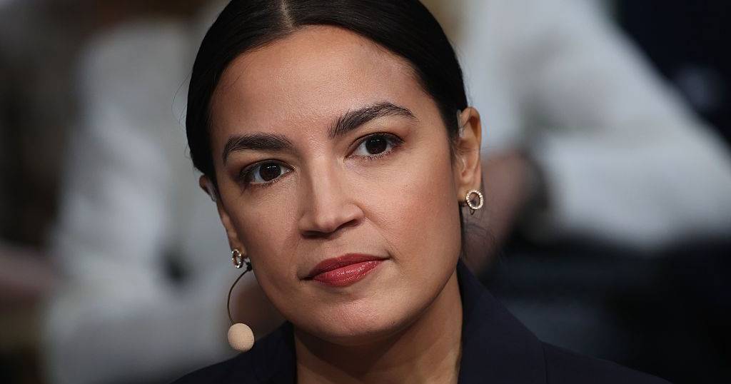 "Lei parla per sé stessa e per conto di altre donne": come il congelamento degli ovociti di Ocasio-Cortez ha ferito "l'ideologia centrale del MAGA"
