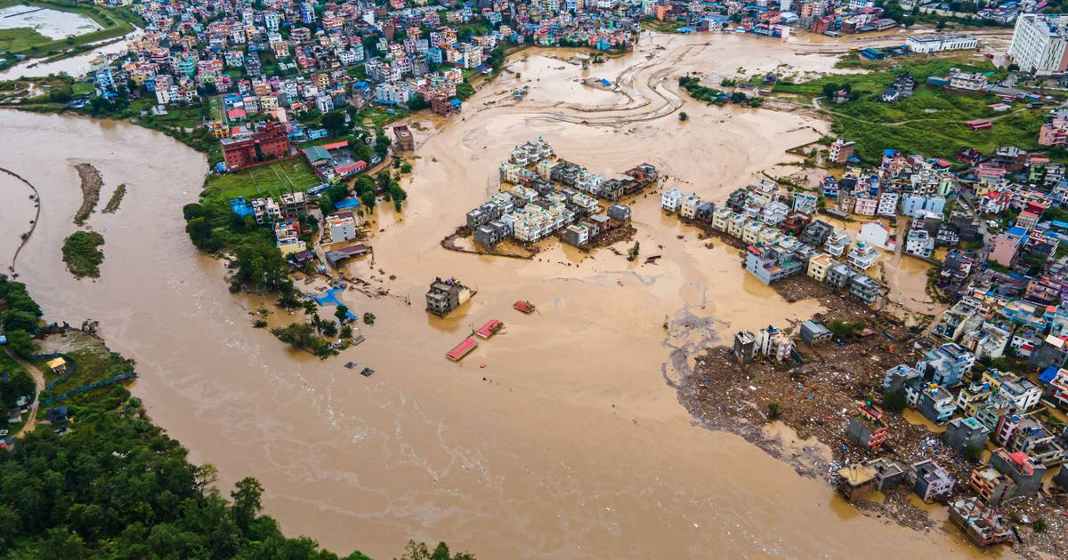 Vermisste Portugiesin in Nepal nach Überschwemmungen an der Grenze zu Tibet