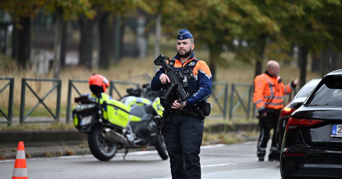 Onda di sparatorie a Bruxelles: il ministro ammette che il paese si trova in una situazione di "emergenza nazionale"