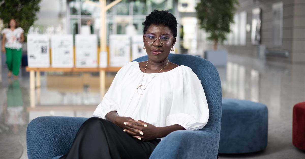 Miriam Santos: „Eine schwarze Person, die einen Raum der Autorität oder des Rampenlichts einnimmt, ruft häufig Wellen der Gegenreaktion hervor"
