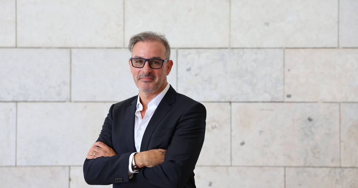 Associação apresenta proposta para dinamizar habitação acessível, juntando privados e autarquias