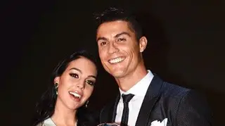 Georgina Rodríguez assinala Dia de Reis com fotografia dos gémeos Eva e Mateo