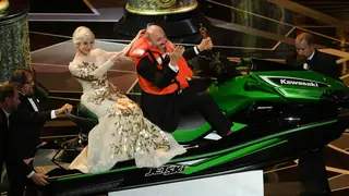 Como Helen Mirren conquistou os Óscares com um shot de tequilha,um jet ski e uma asneira