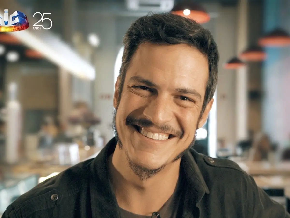 Mateus Solano: “Os artistas são meio aluados e cada dia é uma coisa  diferente” - Fama Show