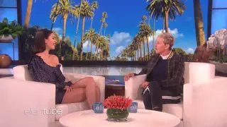 vídeo - Kendall Jenner fala sobre a tatuagem no interior do lábio no programa de Ellen DeGeneres
